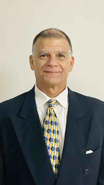 Leo Albanes - Charlotte County Real Estate Expert - Port Charlotte & Punta Gorda FL